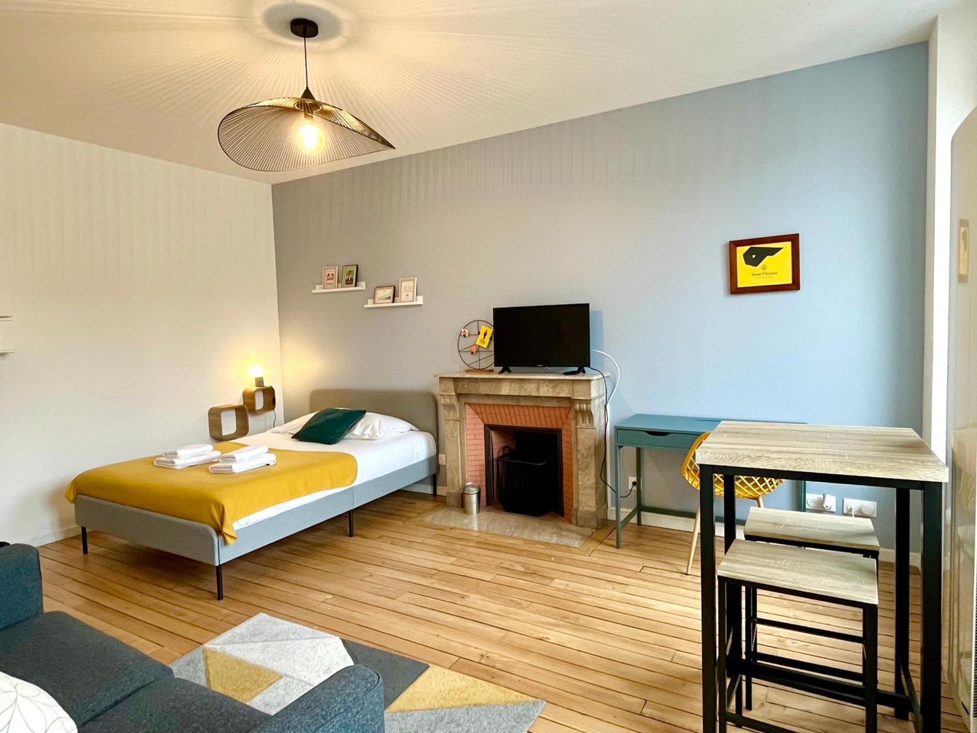 Suite Clovis 5 Reims Exterior foto